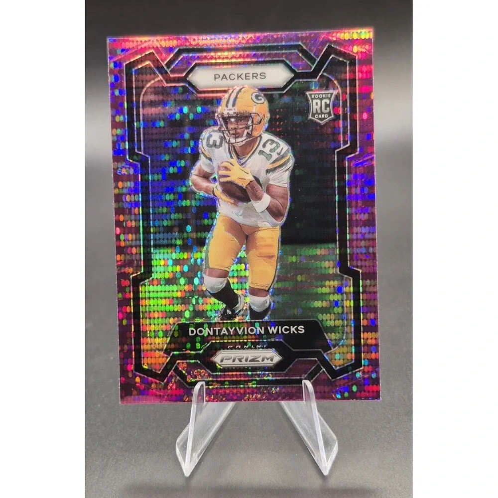 2023 Panini Prizm Dontayvion Wicks #333  Rookie Purple Pulsar (RC) GB Packers